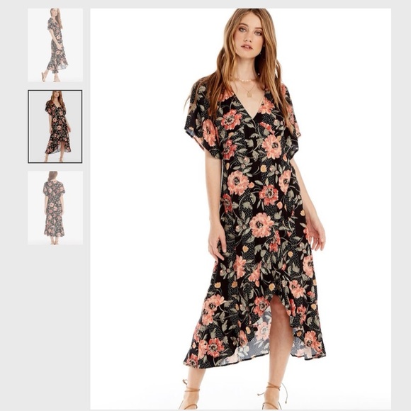 Plenty Floral Robe - Picture 1 of 8